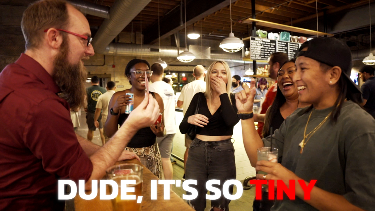 Holding Pattern by Alvo Stockman