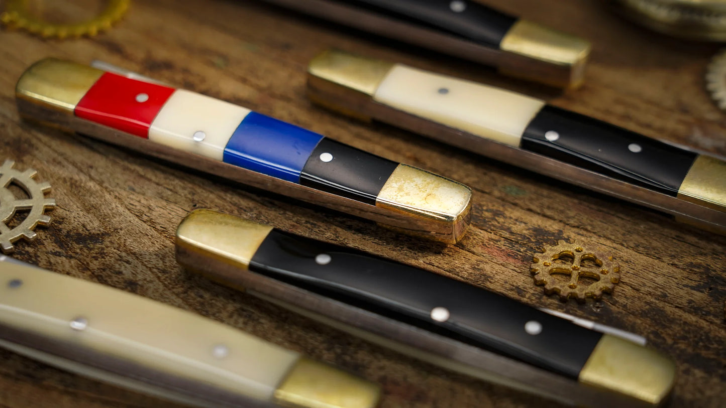 Chroma Color-Changing Knives Set (Large Size) by TCC Magic (Hot From Blackpool)