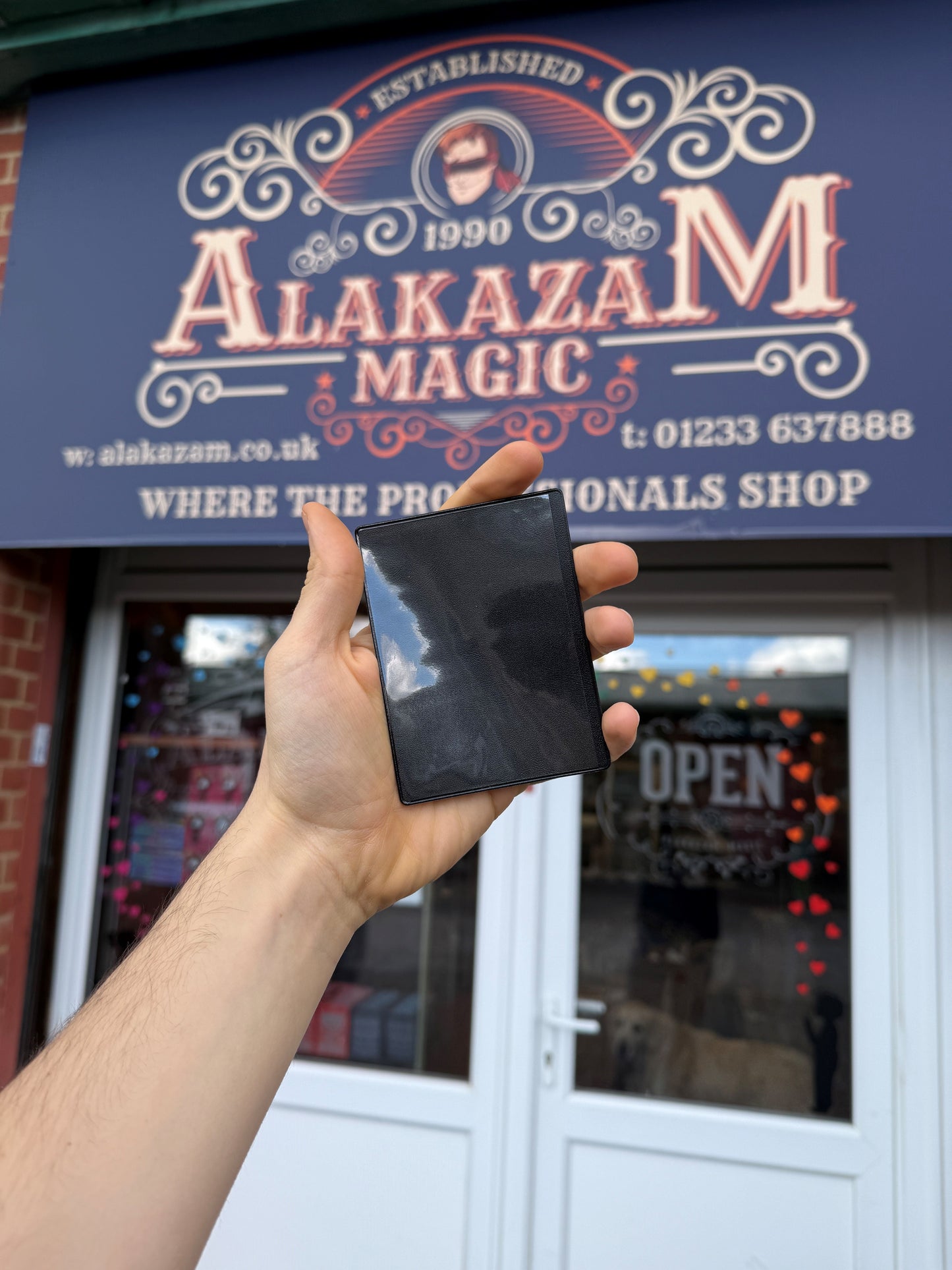 Alakazam Plastic Switch Wallet