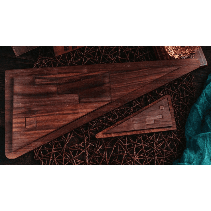 Collector's Triangle Large (Gimmicks and Online Instructions) by Secret Factory - Trick