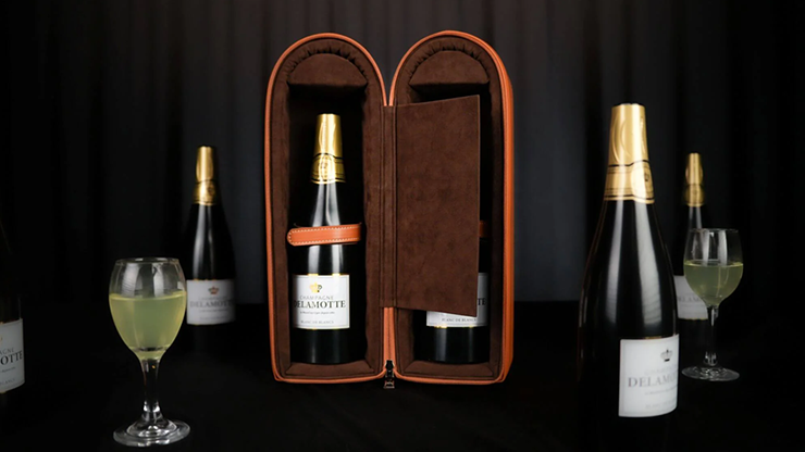 Miracle Wine Bottles Champagne Model Complete Set with Case by TCC Magic