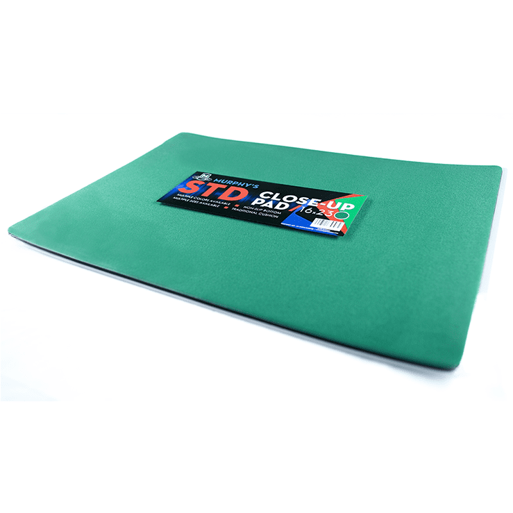 Standard Close-Up Pad 16X23 (Green) by Murphy's Magic Supplies - Trick