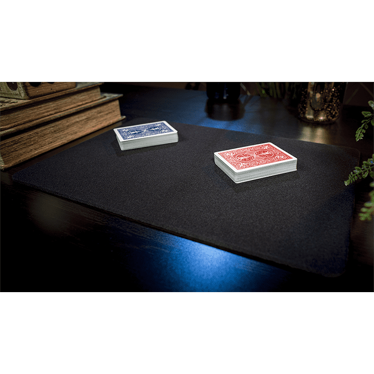 Economy Close-Up Pad 11X16 (Black) by Murphy's Magic Supplies - Trick