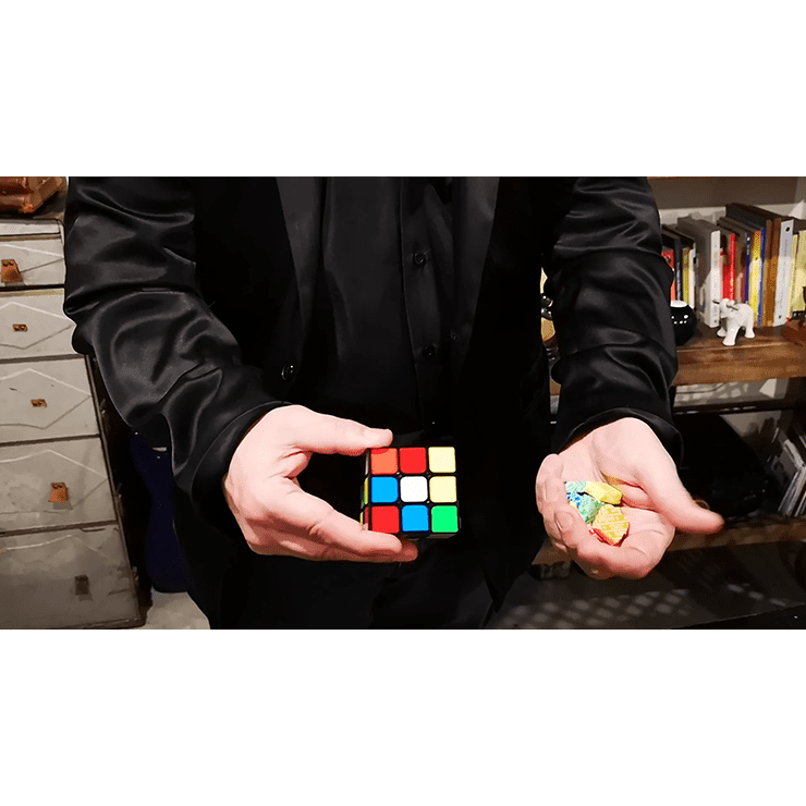 Rubik Gone (Rubik's Cube) by Juan Pablo Magic