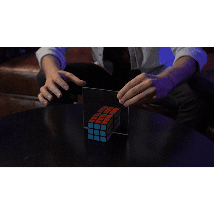 Mirror Standard Rubik Cube (Gimmick and Online Instructions) by Rodrigo Romano - Trick