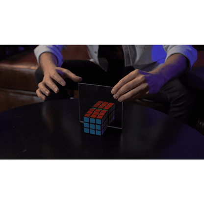 Mirror Standard Rubik Cube (Gimmick and Online Instructions) by Rodrigo Romano - Trick