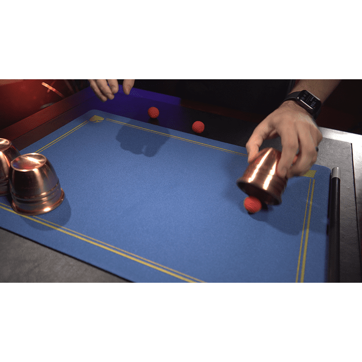 Standard Close-Up PIP Pad 16X23 (Blue) by Murphy's Magic Supplies - Trick