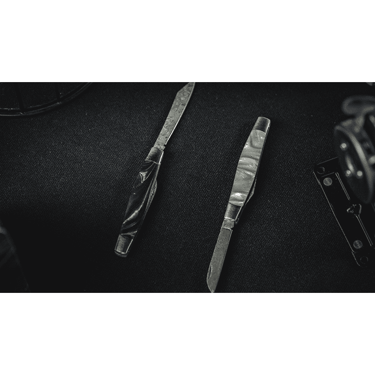 ARTISAN COLOR-CHANGING KNIVES BY TCC