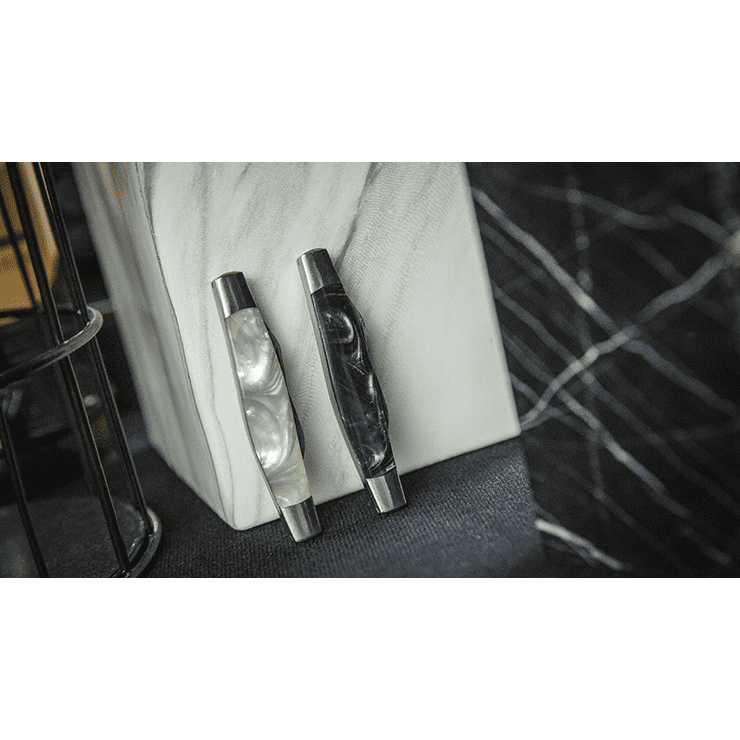 ARTISAN COLOR-CHANGING KNIVES BY TCC