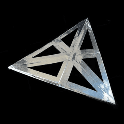 Triangle Change Silk Color by 7 MAGIC - Trick