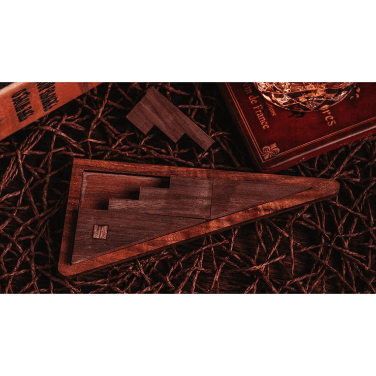 Collector's Triangle Large (Gimmicks and Online Instructions) by Secret Factory - Trick