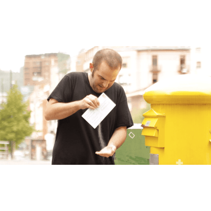 Gaps Pour by Gonzalo Albiñana - Trick