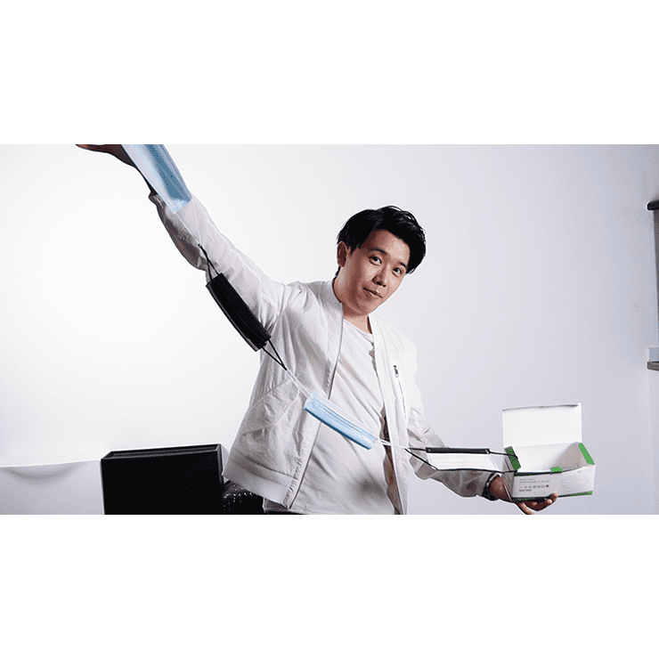 Linking Mask by Alex, Wenzi & MS Magic - Trick