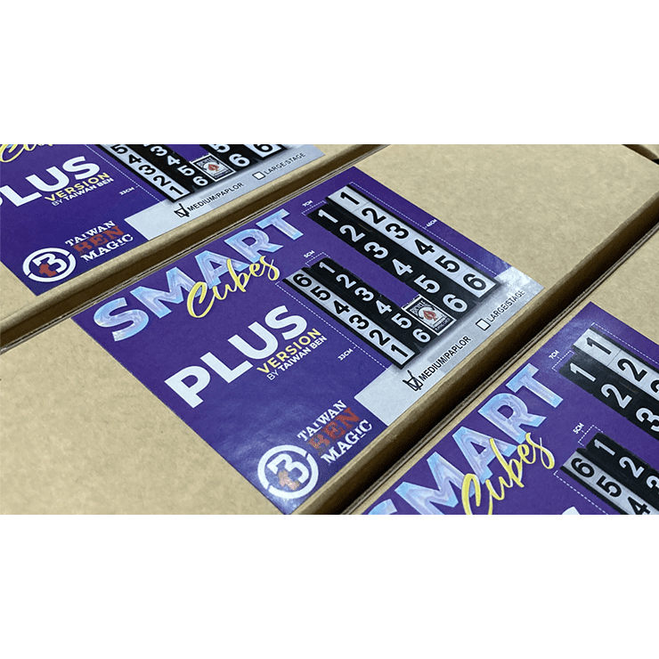 Smart Cubes PLUS RED (Medium / Parlor) by Taiwan Ben - Trick