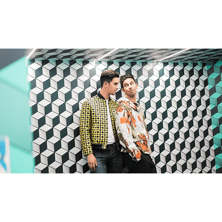 Zeus Morph by Les French Twins- Trick