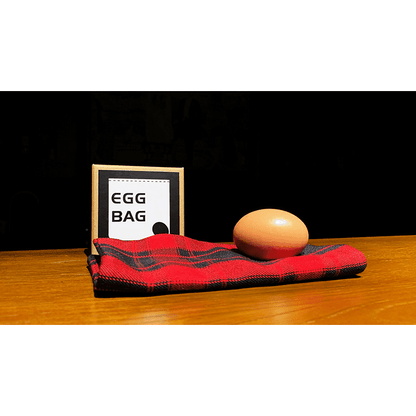 EGG BAG RED PLAID by Bacon Magic - Trick