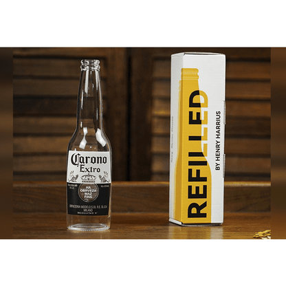 Refilled (Gimmicks and Online Instructions) Henry Harrius - Trick