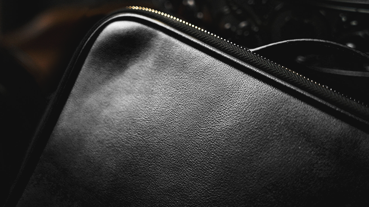 Luxury Genuine Leather Close-Up Bag (Classic Black) by TCC - Trick
