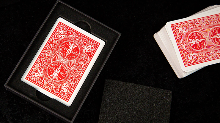 The Mobius Rising Card (Red) by TCC Magic & Chen Yang - Trick